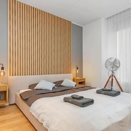 Lux 2bd With Mini Spa Next To Old Town Διαμέρισμα Ταλίν