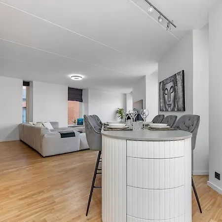 Lux 2bd With Mini Spa Next To Old Town Tallinn